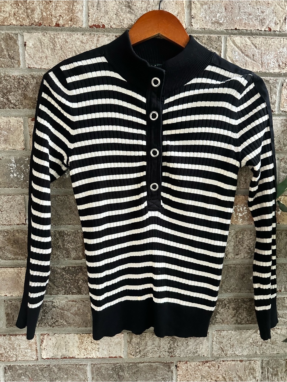 Ralph Lauren Black and White Striped Crewneck Henley qtr Button Sweater Womens